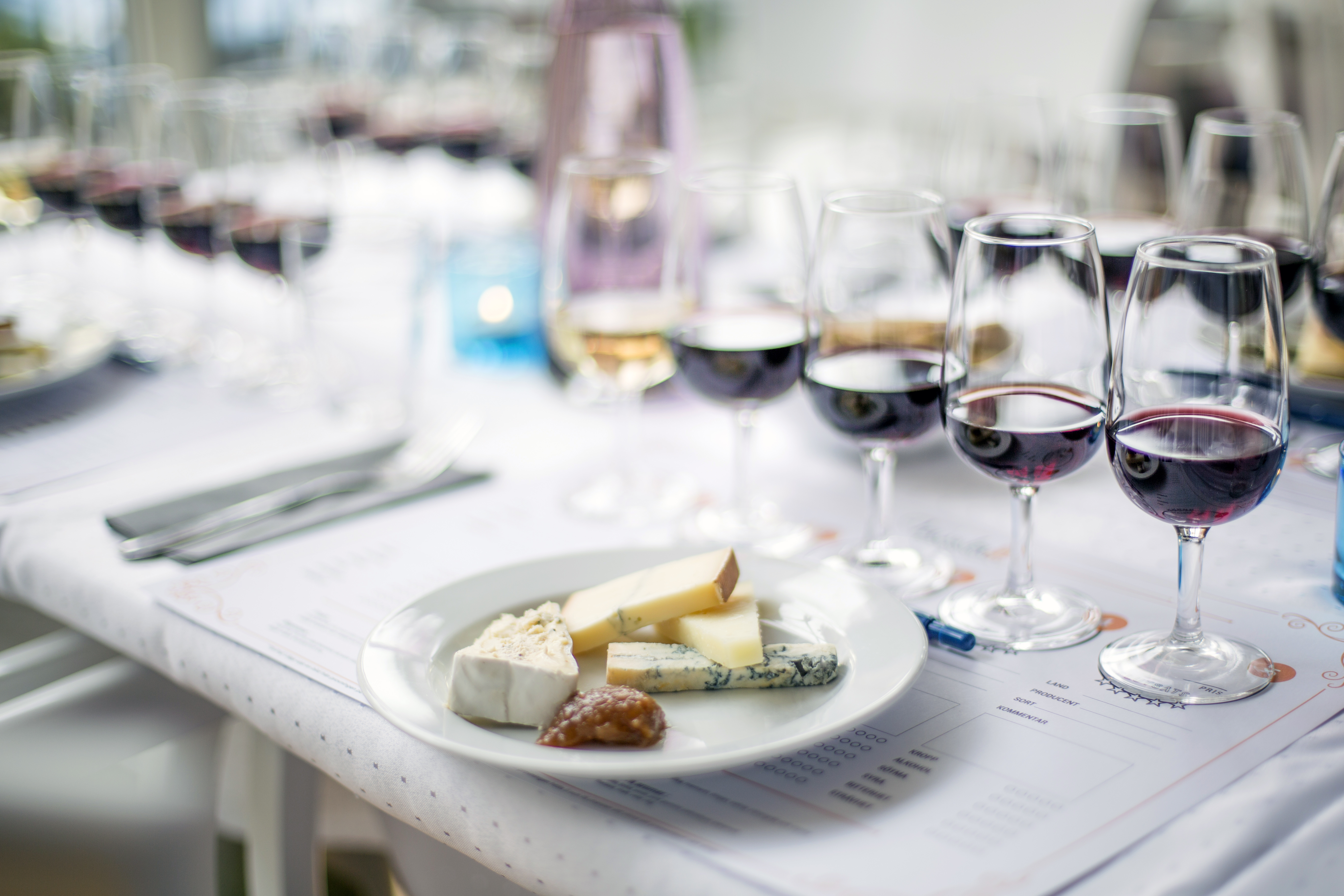 Stockholm - Swedish Cheese and Wine Tasting Stockholm - Swedish Cheese and Wine Tasting